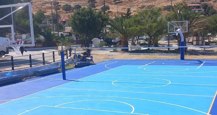 Άγιος Ευστράτιος: «Στολίδι» το ανανεωμένο και ανακαινισμένο υπαίθριο γήπεδο μπάσκετ