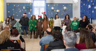&Tau;&eta; &Delta;&epsilon;&upsilon;&tau;έ&rho;&alpha; &sigma;&tau;&omicron; &Pi;&omicron;&rho;&tau;&iota;&alpha;&nu;&omicron;ύ &eta; &Chi;&rho;&iota;&sigma;&tau;&omicron;&upsilon;&gamma;&epsilon;&nu;&nu;&iota;ά&tau;&iota;&kappa;&eta; &Gamma;&iota;&omicron;&rho;&tau;ή &tau;&omicron;&upsilon; &Epsilon;&iota;&delta;&iota;&kappa;&omicron;ύ &Kappa;&alpha;&lambda;&lambda;&iota;&theta;έ&alpha;&sigmaf;