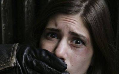 Δεκαεξάχρονος βίασε 15χρονη συμμαθήτριά του