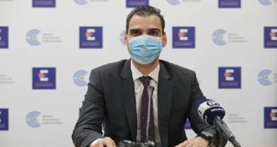 &Theta;&epsilon;&mu;&iota;&sigma;&tau;&omicron;&kappa;&lambda;έ&omicron;&upsilon;&sigmaf;: &Sigma;&tau;&omicron;&upsilon;&sigmaf; &tau;&rho;&epsilon;&iota;&sigmaf; &mu;ή&nu;&epsilon;&sigmaf; &alpha;&pi;ό &tau;&eta; &delta;&epsilon;ύ&tau;&epsilon;&rho;&eta; &delta;ό&sigma;&eta; &eta; &alpha;&nu;&alpha;&mu;&nu;&eta;&sigma;&tau;&iota;&kappa;ή, &alpha;&nu;&alpha;&kappa;&omicron;ί&nu;&omega;&sigma;&epsilon; &omicron; &Mu;ά&rho;&iota;&omicron;&sigmaf; &Theta;&epsilon;&mu;&iota;&sigma;&tau;&omicron;&kappa;&lambda;έ&omicron;&upsilon;&sigmaf;