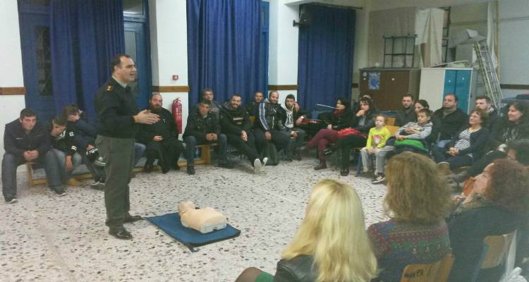 Εσπερινό Γυμνάσιο Μύρινας: «Ευχαριστούμε τον Θωμά Λούκα και την 88 ΣΔΙ» (photos)