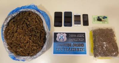 &Mu;&epsilon; &omicron;&delta;&eta;&gamma;ί&epsilon;&sigmaf; &alpha;&pi;ό &tau;&eta; &phi;&upsilon;&lambda;&alpha;&kappa;ή &delta;&iota;&alpha;&kappa;&iota;&nu;&omicron;ύ&sigma;&alpha;&nu; &chi;&alpha;&sigma;ί&sigmaf; &sigma;&tau;&eta; &Mu;&upsilon;&tau;&iota;&lambda;ή&nu;&eta;
