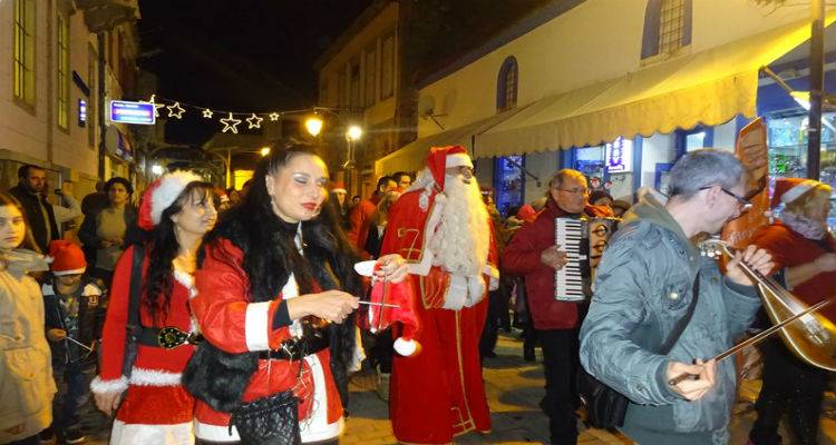 &Chi;&rho;&iota;&sigma;&tau;&omicron;&upsilon;&gamma;&epsilon;&nu;&nu;&iota;ά&tau;&iota;&kappa;&omicron; &Pi;&alpha;&rho;&alpha;&delta;&omicron;&sigma;&iota;&alpha;&kappa;ό &Gamma;&lambda;έ&nu;&tau;&iota; &alpha;&pi;ό &tau;&omicron;&nu; &Gamma;&Alpha;&Sigma; &Mu;ύ&rho;&iota;&nu;&alpha;&sigmaf;