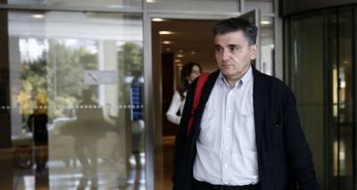 &Delta;ί&mu;&eta;&nu;&eta; &pi;&alpha;&rho;ά&tau;&alpha;&sigma;&eta; &gamma;&iota;&alpha; &tau;&omicron; &Mu;&nu;&eta;&mu;ό&nu;&iota;&omicron; &tau;&omicron; &sigma;&epsilon;&nu;ά&rho;&iota;&omicron; &pi;&omicron;&upsilon; &epsilon;&xi;&epsilon;&tau;ά&zeta;&omicron;&upsilon;&nu; &omicron;&iota; &delta;&alpha;&nu;&epsilon;&iota;&sigma;&tau;έ&sigmaf;