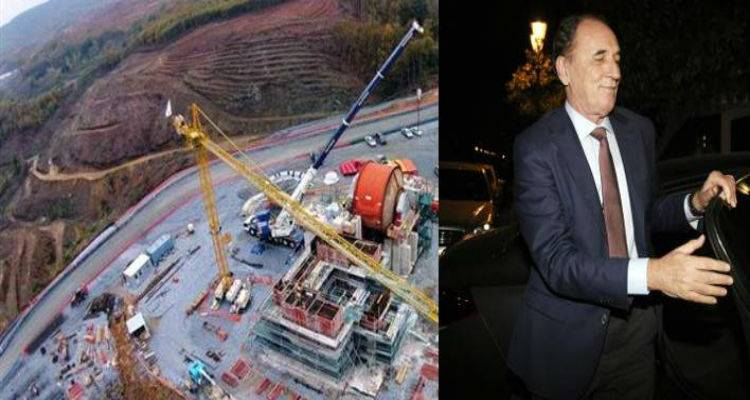 &Tau;&alpha; &delta;ί&nu;&epsilon;&iota; ό&lambda;&alpha; &omicron; &Sigma;&tau;&alpha;&theta;ά&kappa;&eta;&sigmaf; &sigma;&tau;&eta;&nu; &laquo;&Epsilon;&lambda;&lambda;&eta;&nu;&iota;&kappa;ό&sigmaf; &Chi;&rho;&upsilon;&sigma;ό&sigmaf;&raquo; | &Alpha;&lambda;&lambda;&alpha;&gamma;ή &sigma;&tau;ά&sigma;&eta;&sigmaf; &alpha;&pi;ό &tau;&eta;&nu; &kappa;&upsilon;&beta;έ&rho;&nu;&eta;&sigma;&eta; &mu;&epsilon;&tau;ά &tau;&eta;&nu; &alpha;&pi;&omicron;&mu;ά&kappa;&rho;&upsilon;&nu;&sigma;&eta; &Sigma;&kappa;&omicron;&upsilon;&rho;&lambda;έ&tau;&eta;