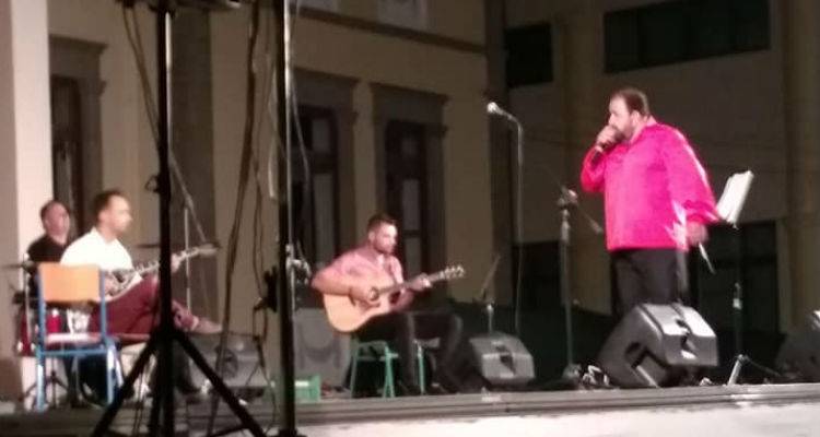 «Πλημμύρισε» αγάπη και όμορφα τραγούδια ο Ρωμέικος Γιαλός (photos)