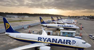&Eta; Ryanair &laquo;&alpha;&nu;&omicron;ί&gamma;&epsilon;&iota;&raquo; &nu;έ&omicron;&upsilon;&sigmaf; &pi;&rho;&omicron;&omicron;&rho;&iota;&sigma;&mu;&omicron;ύ&sigmaf; ό&pi;&omega;&sigmaf; &eta; &Lambda;ή&mu;&nu;&omicron;&sigmaf;, &psi;&alpha;&lambda;&iota;&delta;ί&zeta;&epsilon;&iota; ό&mu;&omega;&sigmaf;, &theta;έ&sigma;&epsilon;&iota;&sigmaf; &gamma;&iota;&alpha; &tau;&eta;&nu; &Epsilon;&lambda;&lambda;ά&delta;&alpha; &tau;&omicron; 2025