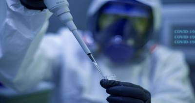 &Kappa;&omicron;&rho;&omega;&nu;&omicron;ϊό&sigmaf;: 14 &kappa;&rho;&omicron;ύ&sigma;&mu;&alpha;&tau;&alpha; &sigma;&tau;&eta; &Lambda;ή&mu;&nu;&omicron;, &sigma;&tau;&alpha; 9.213 έ&pi;&epsilon;&sigma;&alpha;&nu; &sigma;&tau;&omicron; &sigma;ύ&nu;&omicron;&lambda;&omicron;, 376 &delta;&iota;&alpha;&sigma;&omega;&lambda;&eta;&nu;&omega;&mu;έ&nu;&omicron;&iota;, 51 &theta;ά&nu;&alpha;&tau;&omicron;&iota;