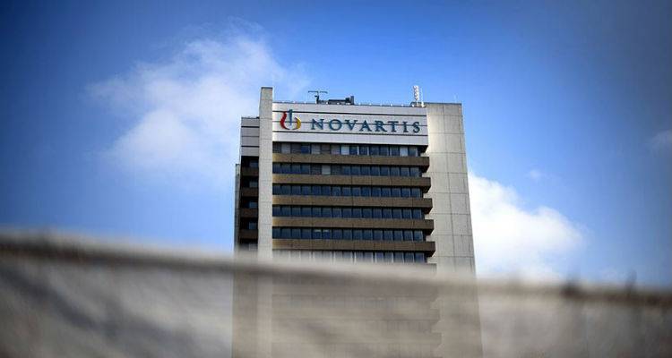 &Tau;&omicron; FBI &gamma;&iota;&alpha; &tau;&eta;&nu; &upsilon;&pi;ό&theta;&epsilon;&sigma;&eta; Novartis: &Mu;&epsilon; &tau;&alpha;&xi;ί&delta;&iota;&alpha; &kappa;&alpha;&iota; &alpha;&mu;&omicron;&iota;&beta;έ&sigmaf; &delta;&omega;&rho;&omicron;&delta;&omicron;&kappa;&omicron;ύ&sigma;&epsilon; &gamma;&iota;&alpha;&tau;&rho;&omicron;ύ&sigmaf; &eta; &epsilon;&tau;&alpha;&iota;&rho;&epsilon;ί&alpha;