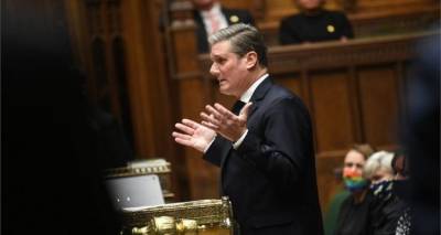 &Beta;&rho;&epsilon;&tau;&alpha;&nu;ί&alpha;: &ldquo;&Sigma;&epsilon; &lambda;ά&sigma;&pi;&eta; &delta;&iota;&alpha;&phi;&theta;&omicron;&rho;ά&sigmaf; &beta;&upsilon;&theta;ί&zeta;&omicron;&nu;&tau;&alpha;&iota; &omicron;&iota; &Tau;ό&rho;&iota;&sigmaf;&rdquo; , &iota;&sigma;&chi;&upsilon;&rho;ί&zeta;&epsilon;&tau;&alpha;&iota; &omicron; &eta;&gamma;έ&tau;&eta;&sigmaf; &tau;&omega;&nu; &Epsilon;&rho;&gamma;&alpha;&tau;&iota;&kappa;ώ&nu; &sigma;&epsilon;&rho; &Kappa;&iota;&rho; &Sigma;&tau;ά&rho;&mu;&epsilon;&rho;