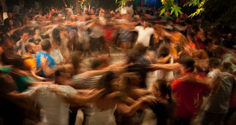 Κυκλοφοριακές ρυθμίσεις από το απόγευμα στο Θάνος λόγω πανηγυριού!