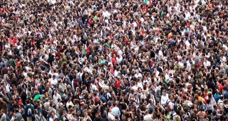 Πολίτες σε  πολιτική Αποχαύνωση