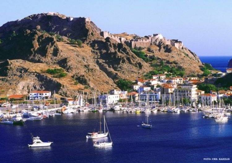 &Alpha;&pi;ό &pi;&omicron;ύ &pi;ή&rho;&epsilon; &tau;&eta;&nu; &omicron;&nu;&omicron;&mu;&alpha;&sigma;ί&alpha; &tau;&eta;&sigmaf; &eta; &Lambda;ή&mu;&nu;&omicron;&sigmaf; &kappa;&alpha;&iota; ά&lambda;&lambda;&alpha; &epsilon;&lambda;&lambda;&eta;&nu;&iota;&kappa;ά &nu;&eta;&sigma;&iota;ά - Έ&nu;&alpha; &pi;&alpha;&iota;&chi;&nu;ί&delta;&iota; &mu;&epsilon; &tau;&eta;&nu; &Iota;&sigma;&tau;&omicron;&rho;ί&alpha;