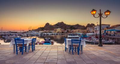 Η Λήμνος δεν είναι αντίπαλος | Τουριστικά ζύγια με στραβή πλάστιγγα