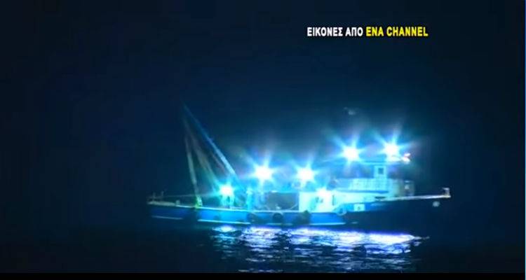 &laquo;&Nu;&alpha;&upsilon;&mu;&alpha;&chi;ί&alpha;&raquo; &epsilon;&lambda;&lambda;&eta;&nu;&iota;&kappa;ώ&nu; &kappa;&alpha;&iota; &tau;&omicron;&upsilon;&rho;&kappa;&iota;&kappa;ώ&nu; &alpha;&lambda;&iota;&epsilon;&upsilon;&tau;&iota;&kappa;ώ&nu; &sigma;&tau;&eta; &Theta;ά&sigma;&omicron; (video)