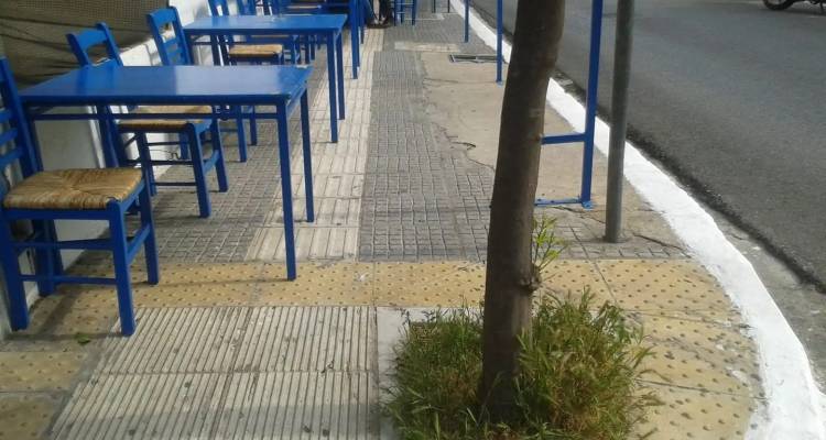 Ηλεκτρονικό «μάτι» και για «καταπατήσεις» σε πεζοδρόμια-πλατείες | Έρχεται η πλατφόρμα mystreet για καταγγελίες των πολιτών