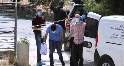 &Epsilon;&lambda;&lambda;&eta;&nu;&iota;&kappa;ή &Mu;&alpha;&phi;ί&alpha;: &Omicron; &sigma;&kappa;&omicron;&tau;&epsilon;&iota;&nu;ό&sigmaf; &pi;ό&lambda;&epsilon;&mu;&omicron;&sigmaf; &kappa;&alpha;&iota; &xi;&epsilon;&kappa;&alpha;&theta;&alpha;&rho;ί&sigma;&mu;&alpha;&tau;&alpha; -&Tau;&alpha; &sigma;&upsilon;&mu;&beta;ό&lambda;&alpha;&iota;&alpha; &theta;&alpha;&nu;ά&tau;&omicron;&upsilon; &kappa;ά&theta;&epsilon; &delta;ύ&omicron; &mu;ή&nu;&epsilon;&sigmaf;
