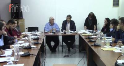 &Delta;&eta;&mu;&omicron;&tau;&iota;&kappa;ό &Sigma;&upsilon;&mu;&beta;&omicron;ύ&lambda;&iota;&omicron; &Lambda;ή&mu;&nu;&omicron;&upsilon;: &Sigma;&upsilon;&nu;&epsilon;&delta;&rho;&iota;ά&zeta;&epsilon;&iota; &delta;&iota;&alpha; &pi;&epsilon;&rho;&iota;&phi;&omicron;&rho;ά&sigmaf; | &Sigma;&tau;&omicron; &epsilon;&pi;ί&kappa;&epsilon;&nu;&tau;&rho;&omicron; &omicron; &kappa;&omicron;&rho;&omega;&nu;&omicron;ϊό&sigmaf;