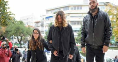 &Alpha;&nu;&alpha;&beta;&iota;ώ&nu;&epsilon;&iota; &sigma;&tau;&omicron; &Epsilon;&phi;&epsilon;&tau;&epsilon;ί&omicron; &sigma;ή&mu;&epsilon;&rho;&alpha; &eta; &upsilon;&pi;ό&theta;&epsilon;&sigma;&eta; &Gamma;&iota;&alpha;&kappa;&omicron;&upsilon;&mu;ά&kappa;&eta;