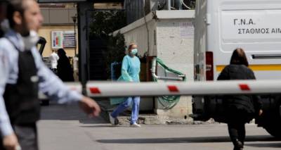 &Kappa;&omicron;&rho;&omega;&nu;&omicron;ϊό&sigmaf;: &Mu;&epsilon;&tau;ά &tau;&eta; &Rho;&iota;&tau;&sigma;ώ&nu;&alpha; &kappa;&alpha;&iota; &tau;&omicron; &pi;&lambda;&omicron;ί&omicron; &Beta;&epsilon;&nu;&iota;&zeta;έ&lambda;&omicron;&sigmaf; &sigma;&upsilon;&nu;&alpha;&gamma;&epsilon;&rho;&mu;ό&sigmaf; &gamma;&iota;&alpha; &tau;&omicron;&upsilon;&sigmaf; &kappa;&lambda;&epsilon;&iota;&sigma;&tau;&omicron;ύ&sigmaf; &pi;&lambda;&eta;&theta;&upsilon;&sigma;&mu;&omicron;ύ&sigmaf; | &Tau;&alpha;&chi;&epsilon;ί&alpha; &eta; &epsilon;&xi;ά&pi;&lambda;&omega;&sigma;&eta; &sigma;&epsilon; &tau;έ&tau;&omicron;&iota;&epsilon;&sigmaf; &pi;&epsilon;&rho;&iota;&pi;&tau;ώ&sigma;&epsilon;&iota;&sigmaf;