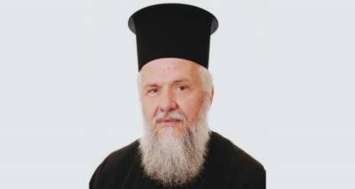 &Mu;ύ&rho;&iota;&nu;&alpha;: &Tau;&epsilon;&sigma;&sigma;&alpha;&rho;&alpha;&kappa;&omicron;&nu;&theta;ή&mu;&epsilon;&rho;&omicron; &mu;&nu;&eta;&mu;ό&sigma;&upsilon;&nu;&omicron; &tau;&omicron;&upsilon; &mu;&alpha;&kappa;&alpha;&rho;&iota;&sigma;&tau;&omicron;ύ &Iota;&epsilon;&rho;&omicron;&mu;&omicron;&nu;ά&chi;&omicron;&upsilon; &Gamma;&epsilon;&rho;&alpha;&sigma;ί&mu;&omicron;&upsilon; &Pi;&epsilon;&tau;&rho;&omicron;&lambda;έ&kappa;&alpha;