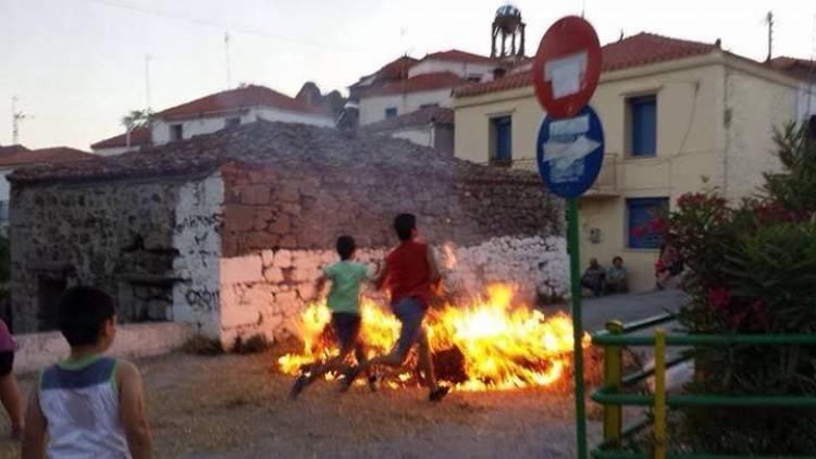 &laquo;Ά&nu;&alpha;&psi;&alpha;&nu; &tau;&alpha; &alpha;ί&mu;&alpha;&tau;&alpha;&raquo; &alpha;&nu;&tau;ί &gamma;&iota;&alpha; &tau;&omicron;&upsilon;&sigmaf; &kappa;&alpha;&kappa;&alpha;&nu;&omicron;ύ&sigmaf; &sigma;&tau;&omicron; &Theta;ά&nu;&omicron;&sigmaf;