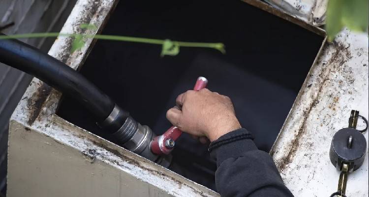 &Xi;&epsilon;&kappa;&iota;&nu;ά &sigma;ή&mu;&epsilon;&rho;&alpha; &eta; &delta;&iota;ά&theta;&epsilon;&sigma;&eta; &tau;&omicron;&upsilon; &pi;&epsilon;&tau;&rho;&epsilon;&lambda;&alpha;ί&omicron;&upsilon; &theta;έ&rho;&mu;&alpha;&nu;&sigma;&eta;&sigmaf; | &Pi;&omicron;ύ &theta;&alpha; &delta;&iota;&alpha;&mu;&omicron;&rho;&phi;&omega;&theta;&epsilon;ί &eta; &tau;&iota;&mu;ή