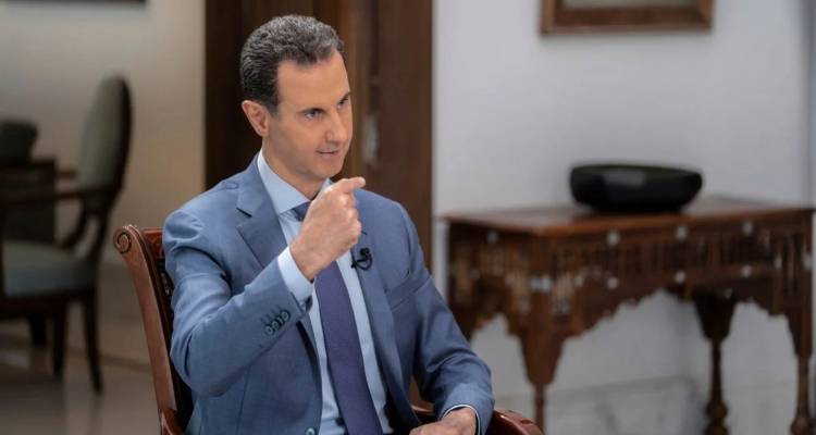 &Pi;ώ&sigmaf; &omicron; Ά&sigma;&alpha;&nu;&tau; &delta;&iota;έ&phi;&upsilon;&gamma;&epsilon; &alpha;&pi;ό &tau;&eta; &Sigma;&upsilon;&rho;ί&alpha; &mu;&epsilon; &alpha;&epsilon;&rho;&omicron;&pi;&lambda;ά&nu;&omicron; &mu;&epsilon; &kappa;&lambda;&epsilon;&iota;&sigma;&tau;ό &alpha;&nu;&alpha;&mu;&epsilon;&tau;&alpha;&delta;ό&tau;&eta;, &kappa;ά&tau;&omega; &alpha;&pi;ό &tau;&alpha; &rho;&alpha;&nu;&tau;ά&rho; -&Alpha;&pi;ό &tau;&eta; &Delta;&alpha;&mu;&alpha;&sigma;&kappa;ό &sigma;&tau;&eta; &Mu;ό&sigma;&chi;&alpha; &sigma;&epsilon; &chi;ά&rho;&tau;&epsilon;&sigmaf;