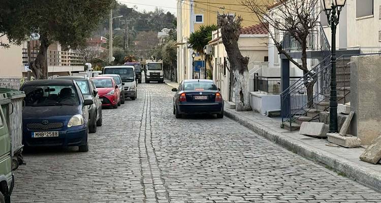 &Mu;ύ&rho;&iota;&nu;&alpha;: &Kappa;&lambda;&epsilon;&iota;&sigma;&tau;ή &alpha;&pi;ό &alpha;&upsilon;&tau;ή &tau;&eta;&nu; ώ&rho;&alpha; (08:00) &eta; &omicron;&delta;ό&sigmaf; &Gamma;&alpha;&rho;&omicron;&phi;&alpha;&lambda;&lambda;ί&delta;&omicron;&upsilon; &kappa;&alpha;&iota; &gamma;&iota;&alpha; &tau;&iota;&sigmaf; &epsilon;&pi;ό&mu;&epsilon;&nu;&epsilon;&sigmaf; 3 ώ&rho;&epsilon;&sigmaf;