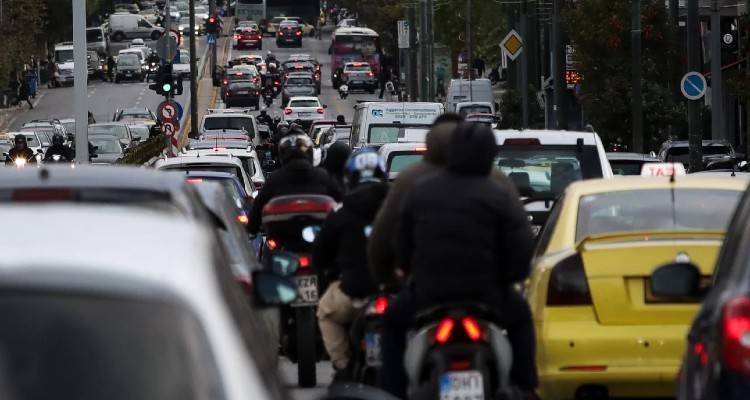 Γιατί τρομάζει διεθνώς η μετάλλαξη Όμικρον -Η στρατηγική της Ελλάδας