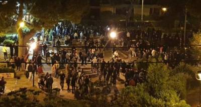 &Kappa;&omicron;&rho;&omega;&nu;&omicron;ϊό&sigmaf;: &Alpha;&nu;&eta;&sigma;&upsilon;&chi;ί&alpha; &gamma;&iota;&alpha; &tau;&alpha; &upsilon;&pi;&alpha;ί&theta;&rho;&iota;&alpha; &pi;ά&rho;&tau;&iota; | &Epsilon;&pi;&epsilon;&iota;&sigma;ό&delta;&iota;&alpha; &mu;&epsilon;&tau;&alpha;&xi;ύ 300 &nu;&epsilon;&alpha;&rho;ώ&nu; &kappa;&alpha;&iota; &alpha;&sigma;&tau;&upsilon;&nu;&omicron;&mu;ί&alpha;&sigmaf; &sigma;&tau;&eta;&nu; &Alpha;&gamma;ί&alpha; &Pi;&alpha;&rho;&alpha;&sigma;&kappa;&epsilon;&upsilon;ή