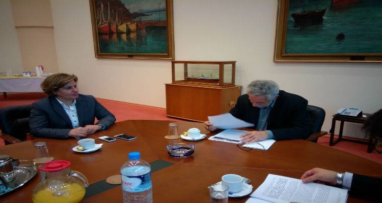 &Delta;ή&lambda;&omega;&sigma;&eta; &Chi;&rho;&iota;&sigma;&tau;&iota;ά&nu;&alpha;&sigmaf; &Kappa;&alpha;&lambda;&omicron;&gamma;ή&rho;&omicron;&upsilon; &mu;&epsilon;&tau;ά &tau;&eta; &sigma;&upsilon;&nu;ά&nu;&tau;&eta;&sigma;&eta; &Delta;&rho;ί&tau;&sigma;&alpha;: &laquo;&Omicron;&iota; &alpha;&kappa;&tau;&omicron;&pi;&lambda;&omicron;ϊ&kappa;έ&sigmaf; &sigma;&upsilon;&gamma;&kappa;&omicron;&iota;&nu;&omega;&nu;ί&epsilon;&sigmaf; &gamma;&iota;&alpha; &epsilon;&mu;ά&sigmaf; &epsilon;ί&nu;&alpha;&iota; &mu;έ&sigma;&omicron; &epsilon;&pi;&iota;&beta;ί&omega;&sigma;&eta;&sigmaf;, ό&chi;&iota; &psi;&upsilon;&chi;&alpha;&gamma;&omega;&gamma;ί&alpha;&sigmaf;&raquo;.