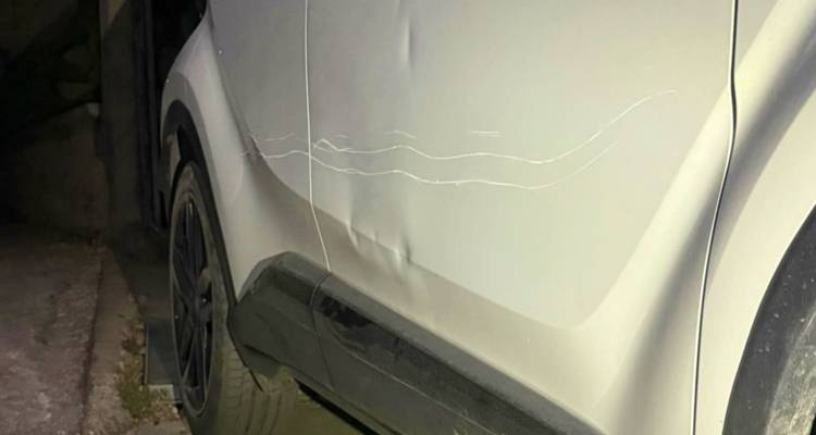 Λήμνος: Καταγγελία για πρόκληση ζημιάς σε σταθμευμένο όχημα