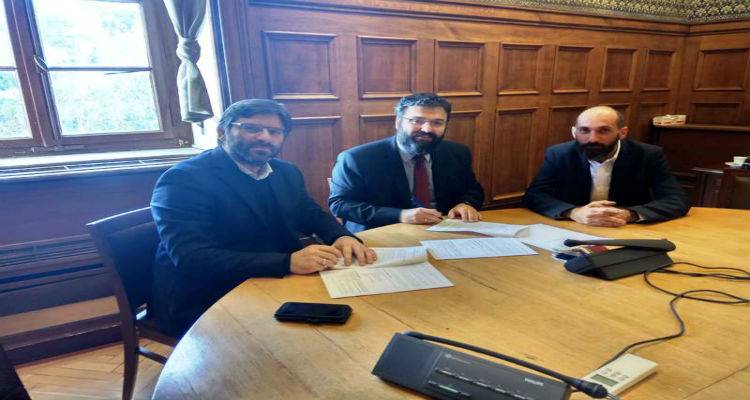 Χλοοτάπητας στο γήπεδο του Μούδρου