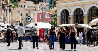 &Kappa;&omicron;&rho;&omega;&nu;&omicron;ϊό&sigmaf;: &Sigma;&tau;&alpha; 2.065 &tau;&alpha; &nu;έ&alpha; &kappa;&rho;&omicron;ύ&sigma;&mu;&alpha;&tau;&alpha; - 10 &omicron;&iota; &nu;&epsilon;&kappa;&rho;&omicron;ί, 139 &delta;&iota;&alpha;&sigma;&omega;&lambda;&eta;&nu;&omega;&mu;έ&nu;&omicron;&iota;