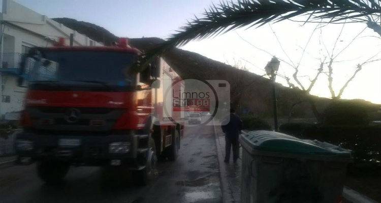 Φωτιά σε καμινάδα σπιτιού στη Μύρινα (photo)