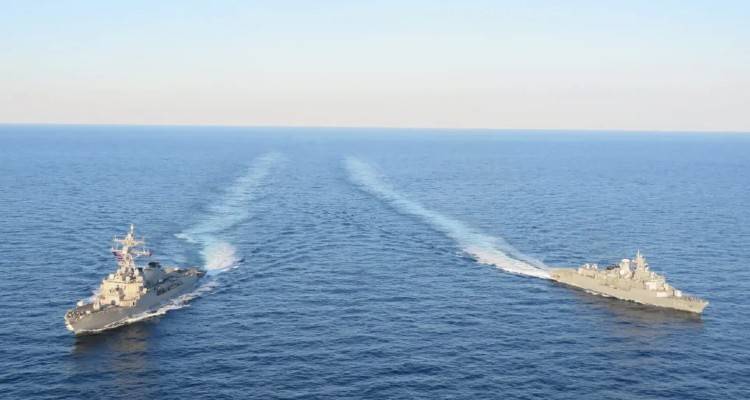 Προκλήσεις σε δύο μέτωπα από την Τουρκία: Επαγρύπνηση στις Ένοπλες Δυνάμεις σε Αιγαίο και Μεσόγειο