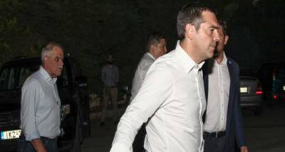 &Sigma;ά&lambda;&omicron;&sigmaf; &mu;&epsilon;&tau;ά &tau;&iota;&sigmaf; &alpha;&pi;&omicron;&kappa;&alpha;&lambda;ύ&psi;&epsilon;&iota;&sigmaf; -&Alpha;&nu;&tau;&iota;&pi;&omicron;&lambda;ί&tau;&epsilon;&upsilon;&sigma;&eta;: &Epsilon;&pi;&iota;&kappa;&omicron;&iota;&nu;&omega;&nu;&iota;&alpha;&kappa;ό &sigma;ό&omicron;&upsilon; &alpha;&pi;ό &Tau;&sigma;ί&pi;&rho;&alpha;