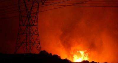 &Alpha;&nu;&epsilon;&xi;έ&lambda;&epsilon;&gamma;&kappa;&tau;&eta; &eta; &pi;&upsilon;&rho;&kappa;&alpha;&gamma;&iota;ά &sigma;&tau;&eta; &Nu;ό&tau;&iota;&alpha; &Kappa;&alpha;&lambda;&iota;&phi;ό&rho;&nu;&iota;&alpha;