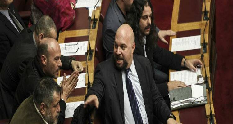 &Eta; &Chi;&rho;&upsilon;&sigma;ή &Alpha;&upsilon;&gamma;ή &zeta;ή&tau;&eta;&sigma;&epsilon; &pi;&rho;&alpha;&xi;&iota;&kappa;ό&pi;&eta;&mu;&alpha; &gamma;&iota;&alpha; &tau;&omicron; &Sigma;&kappa;&omicron;&pi;&iota;&alpha;&nu;ό | &Alpha;&pi;&omicron;&kappa;&lambda;&epsilon;ί&sigma;&tau;&eta;&kappa;&epsilon; &alpha;&pi;ό &tau;&eta; &Beta;&omicron;&upsilon;&lambda;ή (video)