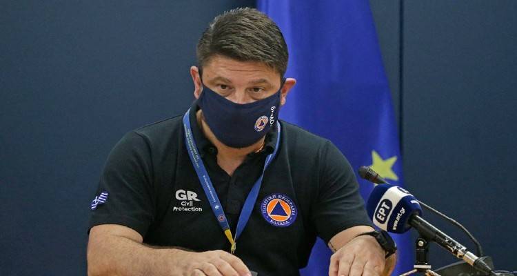 Χαρδαλιάς: Απαγόρευση κυκλοφορίας σε όλη τη χώρα από τις 9 το βράδυ έως τις 5 το πρωί