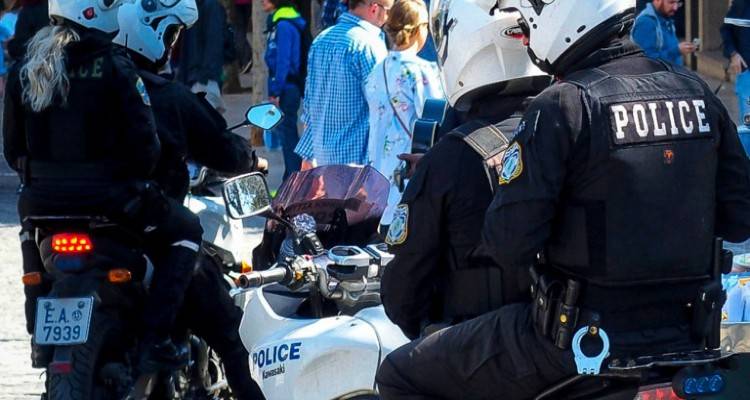 Μενίδι: «Υπότροπος» ο αστυνομικός που χτύπησε τον 11χρονο | Είχε βιαιοπραγήσει και στο παρελθόν (video)