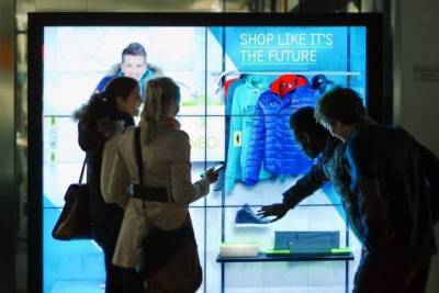 Adidas: Η διαδραστική βιτρίνα του μέλλοντος