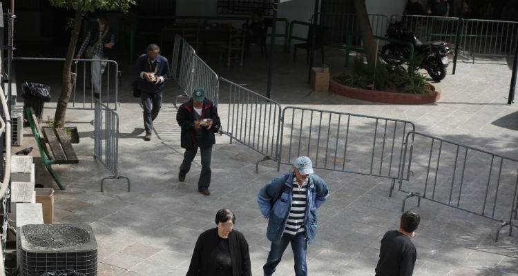 &Eta; &laquo;&pi;&rho;ώ&tau;&eta; &phi;&omicron;&rho;ά &Alpha;&rho;&iota;&sigma;&tau;&epsilon;&rho;ά&raquo; &tau;&omicron;&upsilon; &Sigma;&Upsilon;&Rho;&Iota;&Zeta;&Alpha; &iota;&sigma;&omicron;&pi;έ&delta;&omega;&sigma;&epsilon; &tau;&omicron;&upsilon;&sigmaf; &phi;&tau;&omega;&chi;ό&tau;&epsilon;&rho;&omicron;&upsilon;&sigmaf; Έ&lambda;&lambda;&eta;&nu;&epsilon;&sigmaf; &tau;&omicron; 2015