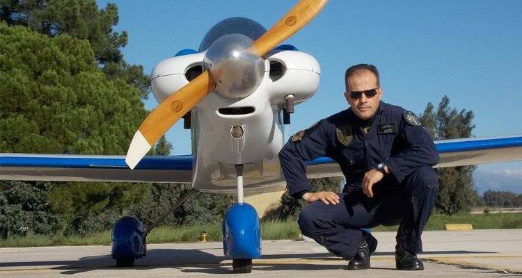 &Alpha;&gamma;&omega;&nu;ί&alpha; &gamma;&iota;&alpha; &tau;&omicron;&nu; &pi;&iota;&lambda;ό&tau;&omicron; &tau;&omicron;&upsilon; &delta;&iota;&theta;έ&sigma;&iota;&omicron;&upsilon; &alpha;&epsilon;&rho;&omicron;&sigma;&kappa;ά&phi;&omicron;&upsilon;&sigmaf; &pi;&omicron;&upsilon; &kappa;&alpha;&tau;έ&pi;&epsilon;&sigma;&epsilon; &sigma;&tau;&omicron; &Mu;&epsilon;&sigma;&omicron;&lambda;ό&gamma;&gamma;&iota;