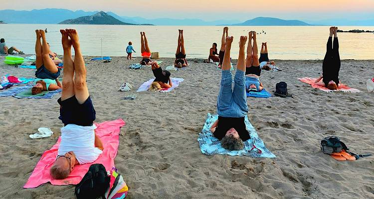 Yoga για καλό σκοπό | Φιλανθρωπική δράση στο SABBIA για τη στήριξη νεοδιόριστης εκπαιδευτικού