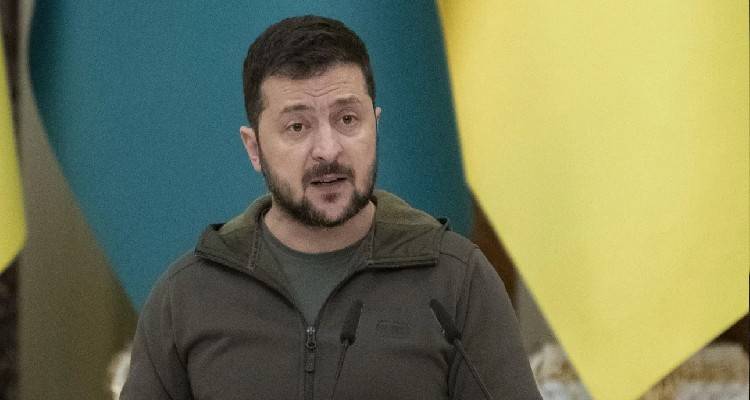 Ζελένσκι: Ζητά πρόσβαση σε όλα τα στοιχεία για τον πύραυλο που έπεσε στην Πολωνία