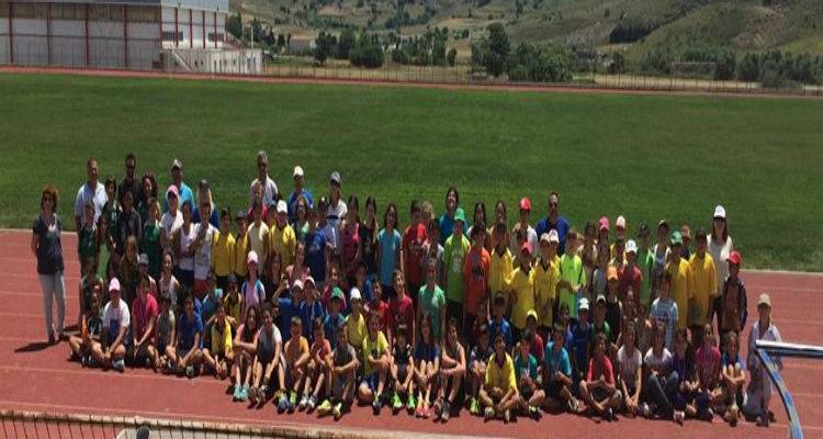 &Alpha;&pi;&omicron;&tau;&epsilon;&lambda;έ&sigma;&mu;&alpha;&tau;&alpha; &Sigma;&chi;&omicron;&lambda;&iota;&kappa;ώ&nu; &alpha;&gamma;ώ&nu;&omega;&nu; &Alpha;&theta;&lambda;&omicron;&pi;&alpha;&iota;&delta;&iota;ά&sigmaf; &sigma;&tau;ί&beta;&omicron;&upsilon; &Delta;&eta;&mu;&omicron;&tau;&iota;&kappa;ώ&nu; &Sigma;&chi;&omicron;&lambda;&epsilon;&iota;ώ&nu; &Lambda;ή&mu;&nu;&omicron;&upsilon;  (photos)