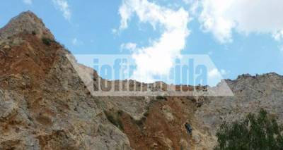 &Tau;&rho;&alpha;&gamma;&omega;&delta;ί&alpha; &sigma;&tau;&omicron; &Kappa;&epsilon;&rho;&alpha;&tau;&sigma;ί&nu;&iota; &gamma;&iota;&alpha; &mu;ί&alpha; selfie: 16&chi;&rho;&omicron;&nu;&omicron;&sigmaf; έ&pi;&epsilon;&sigma;&epsilon; &alpha;&pi;ό ύ&psi;&omicron;&sigmaf; 60 &mu;έ&tau;&rho;&omega;&nu; (photos)