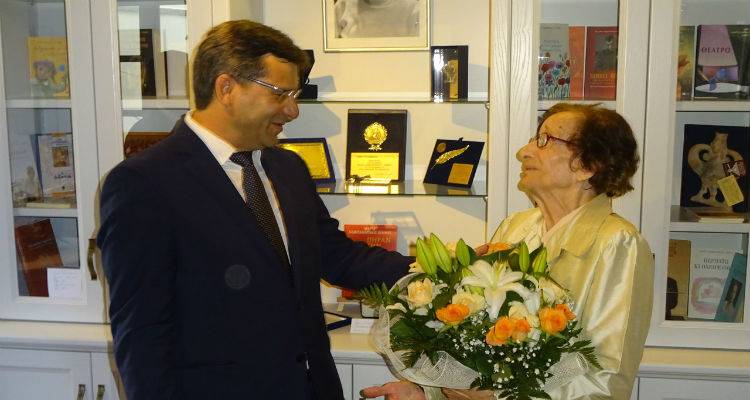 Μαρία Λαμπαδαρίδου Πόθου: «Τώρα πια ξέρω ότι θα βρίσκομαι για πάντα στη Λήμνο» (video + photos + mp3)